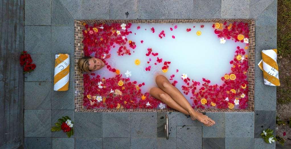 Furaveri Island Resort And Spa Muravandhoo 设施 照片